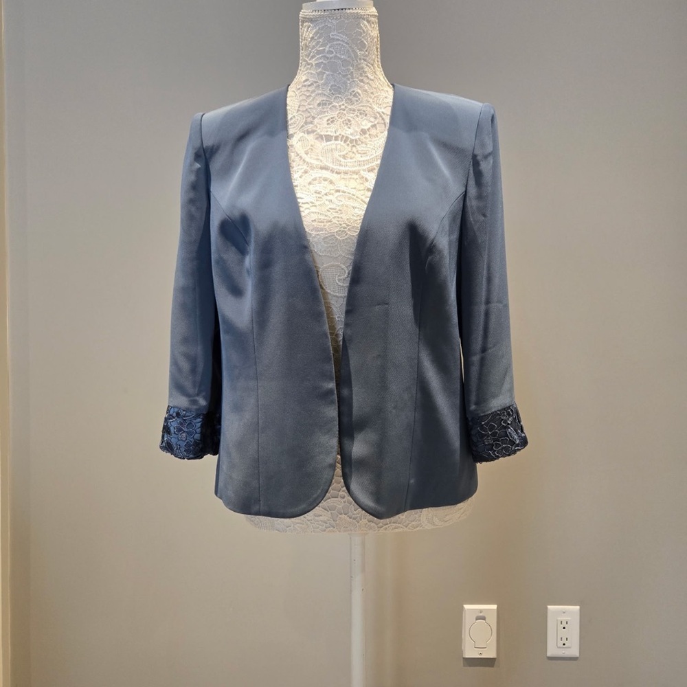 Elegant Blue Women's Jacket